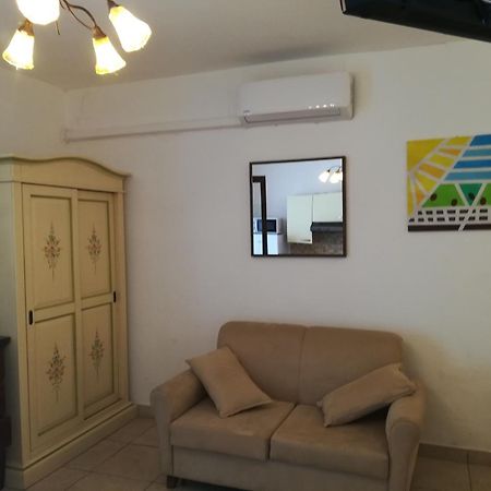 Villa Mediterranea Torre dell'Orso Esterno foto