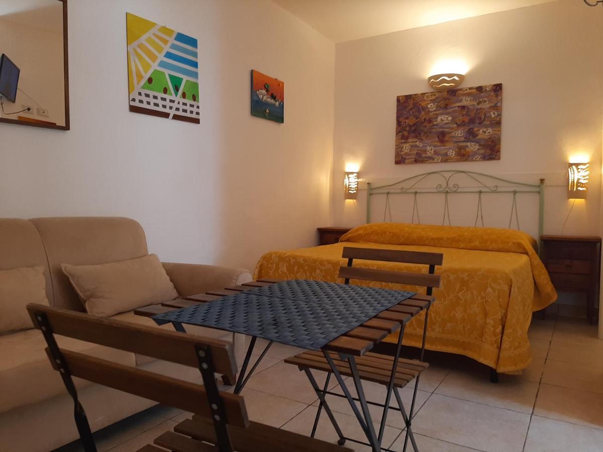 Villa Mediterranea Torre dell'Orso Esterno foto